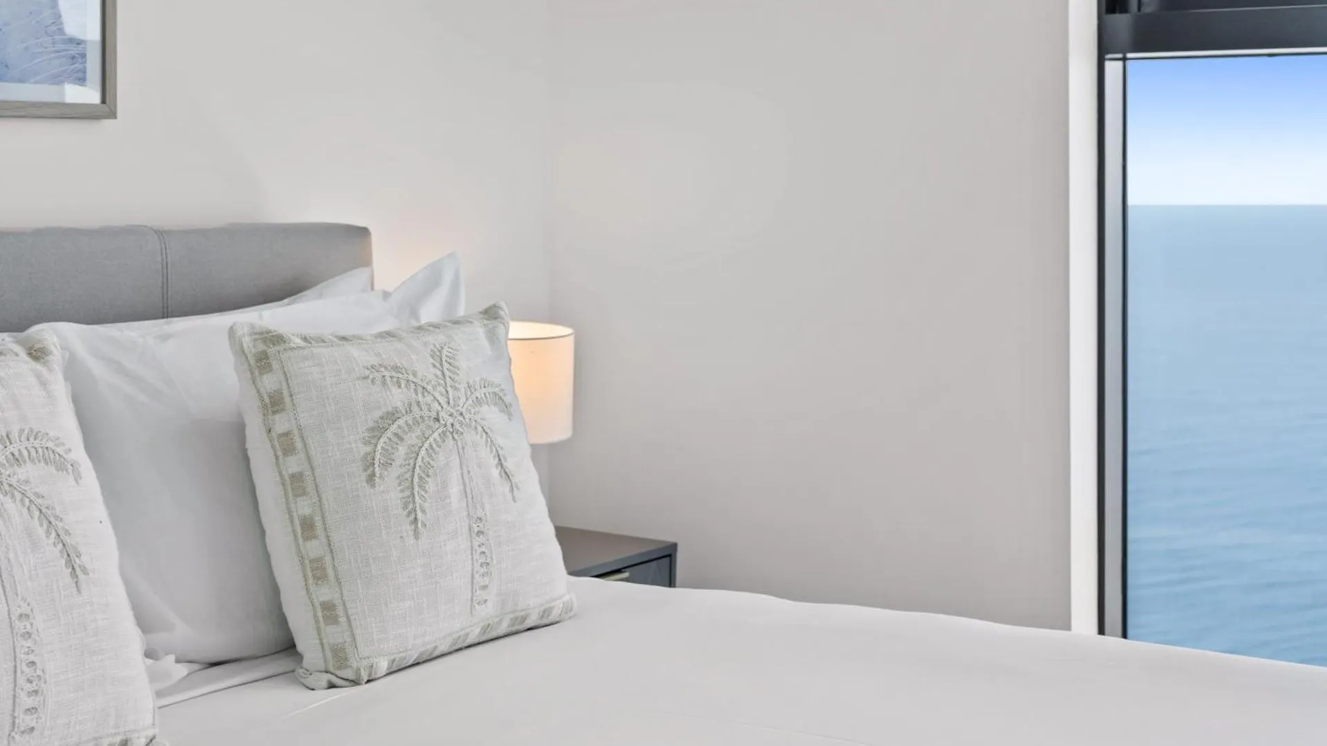 Oceans Suites - Q Stay Gold Coast 4*,  Austrálie