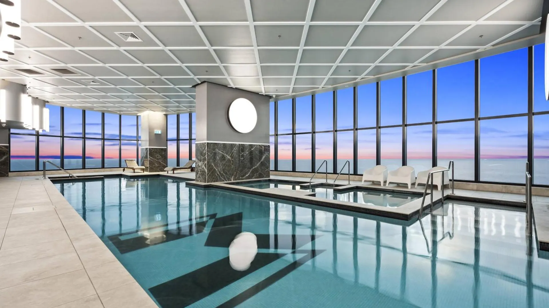 **** Hotel Oceans Suites - Q Stay Gold Coast Australia