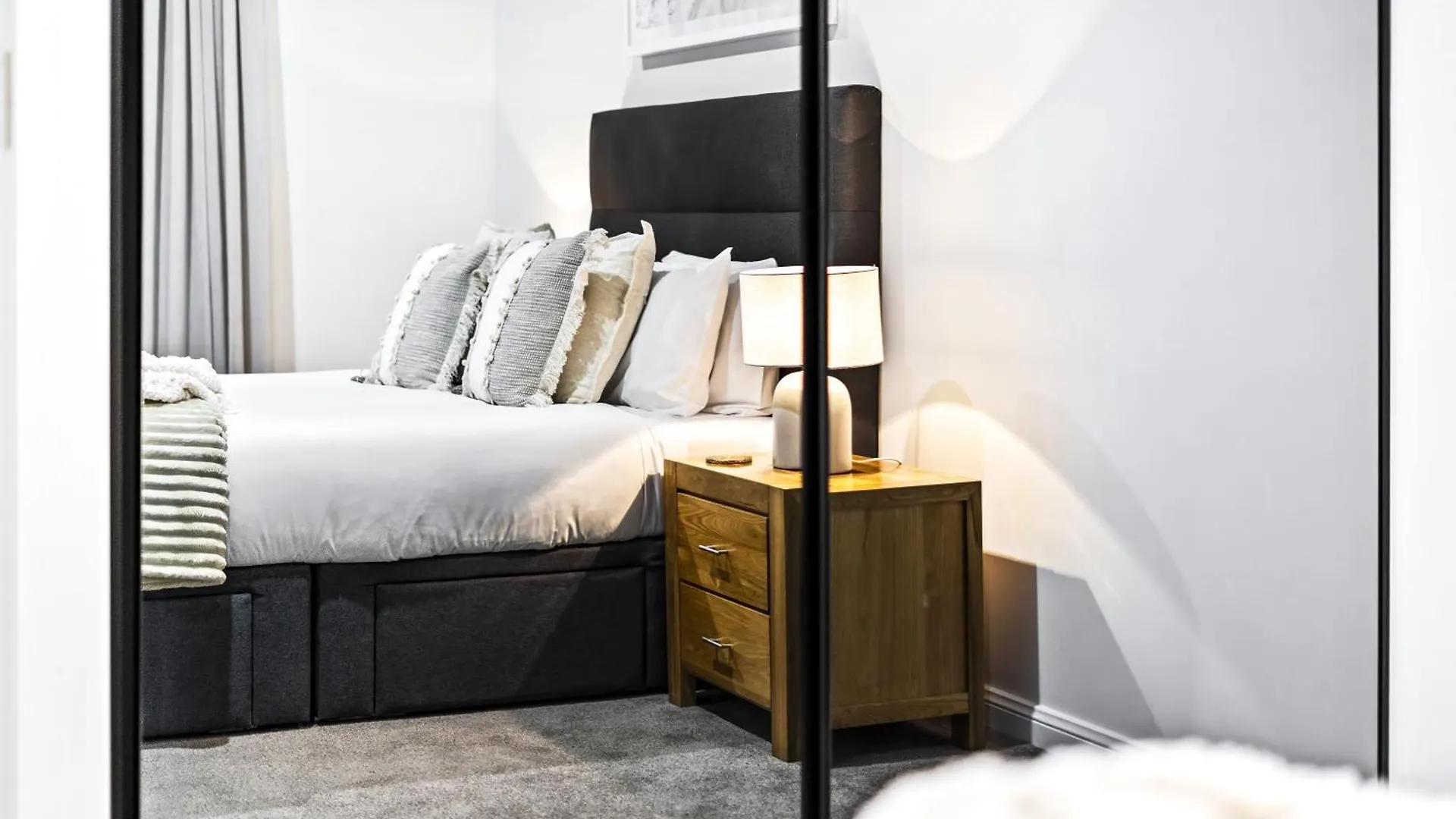 Oceans Suites - Q Stay Gold Coast Hotel