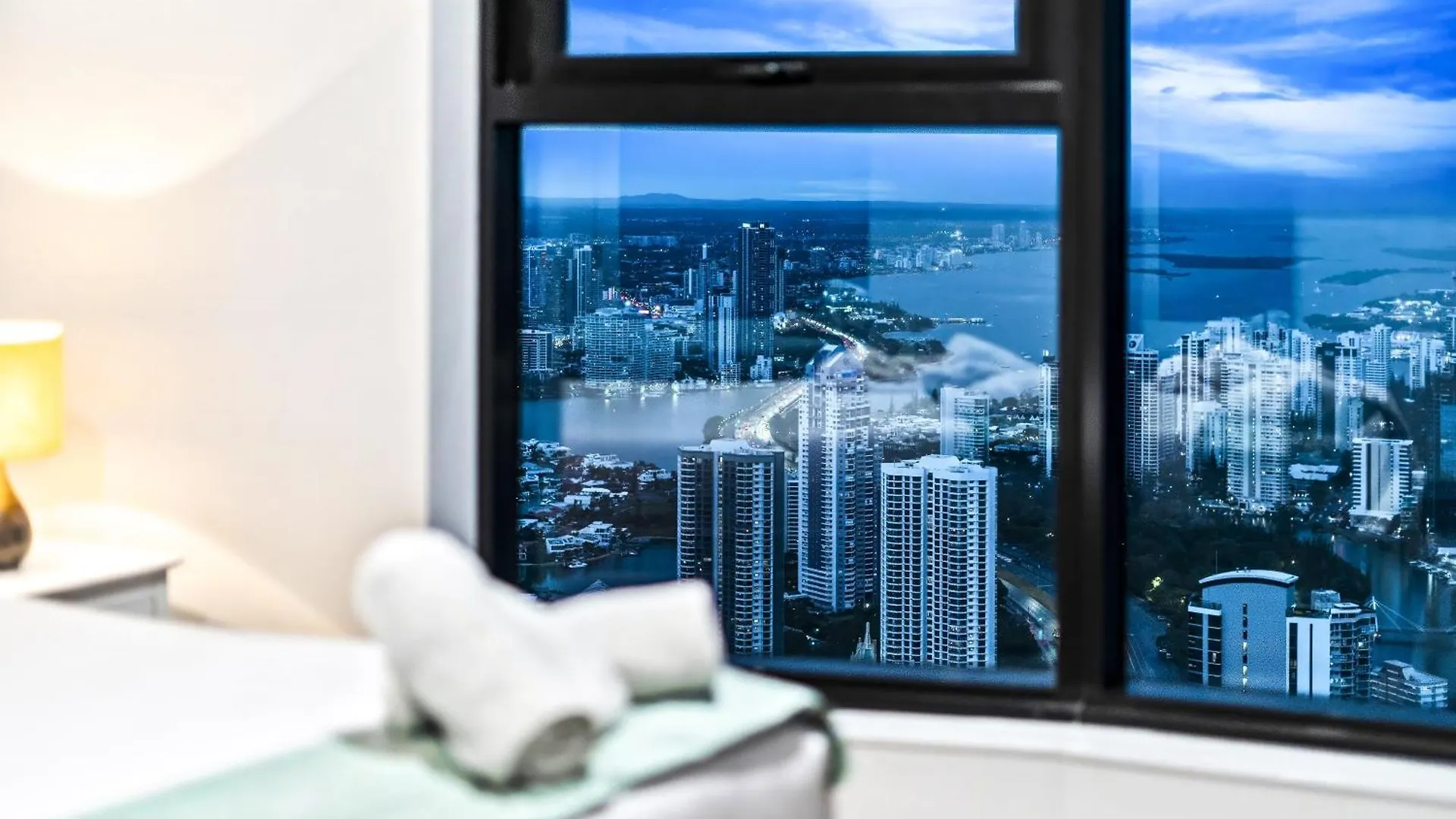 Hotel Oceans Suites - Q Stay Gold Coast