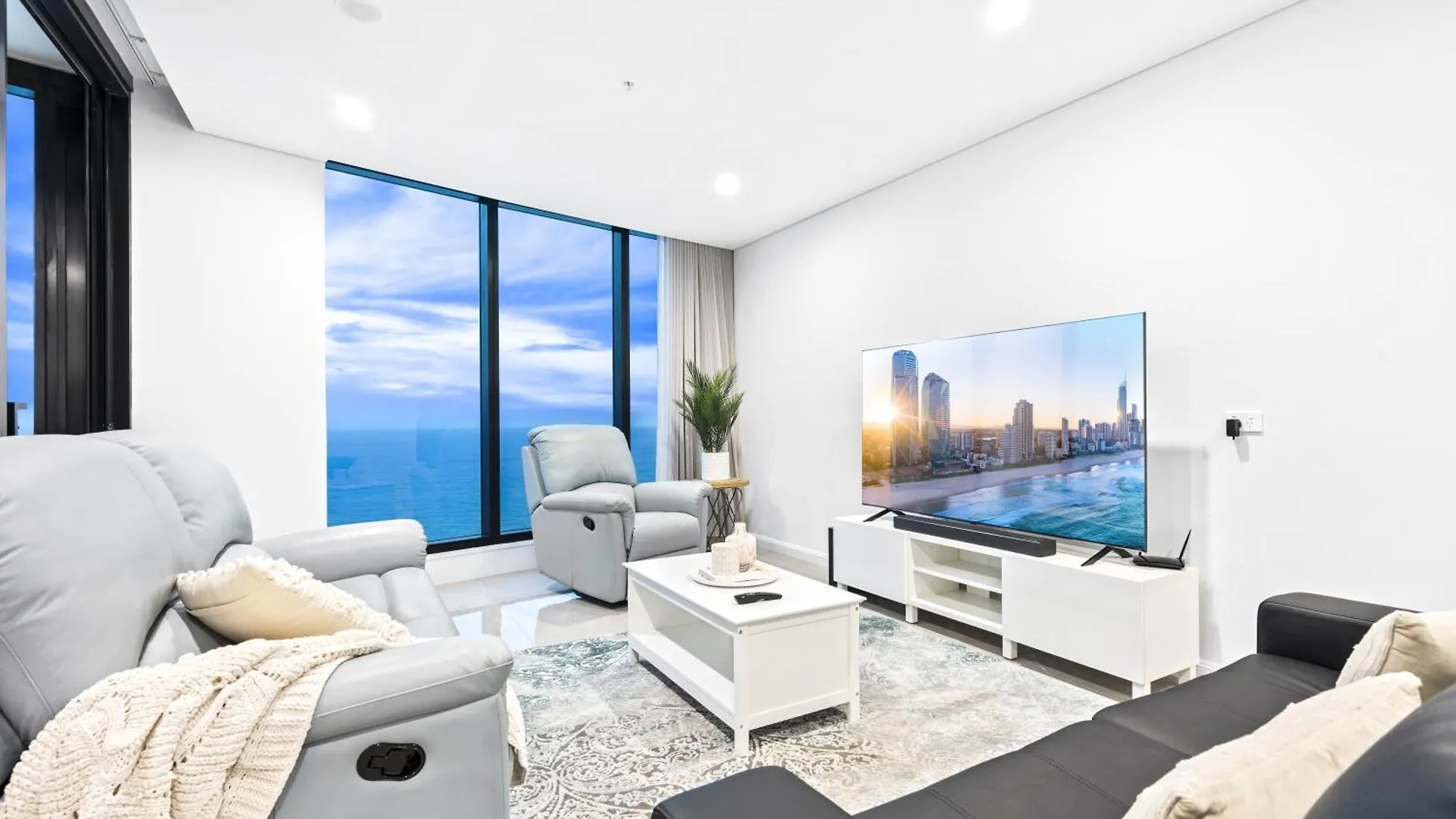 **** Hotel Oceans Suites - Q Stay Gold Coast Australia