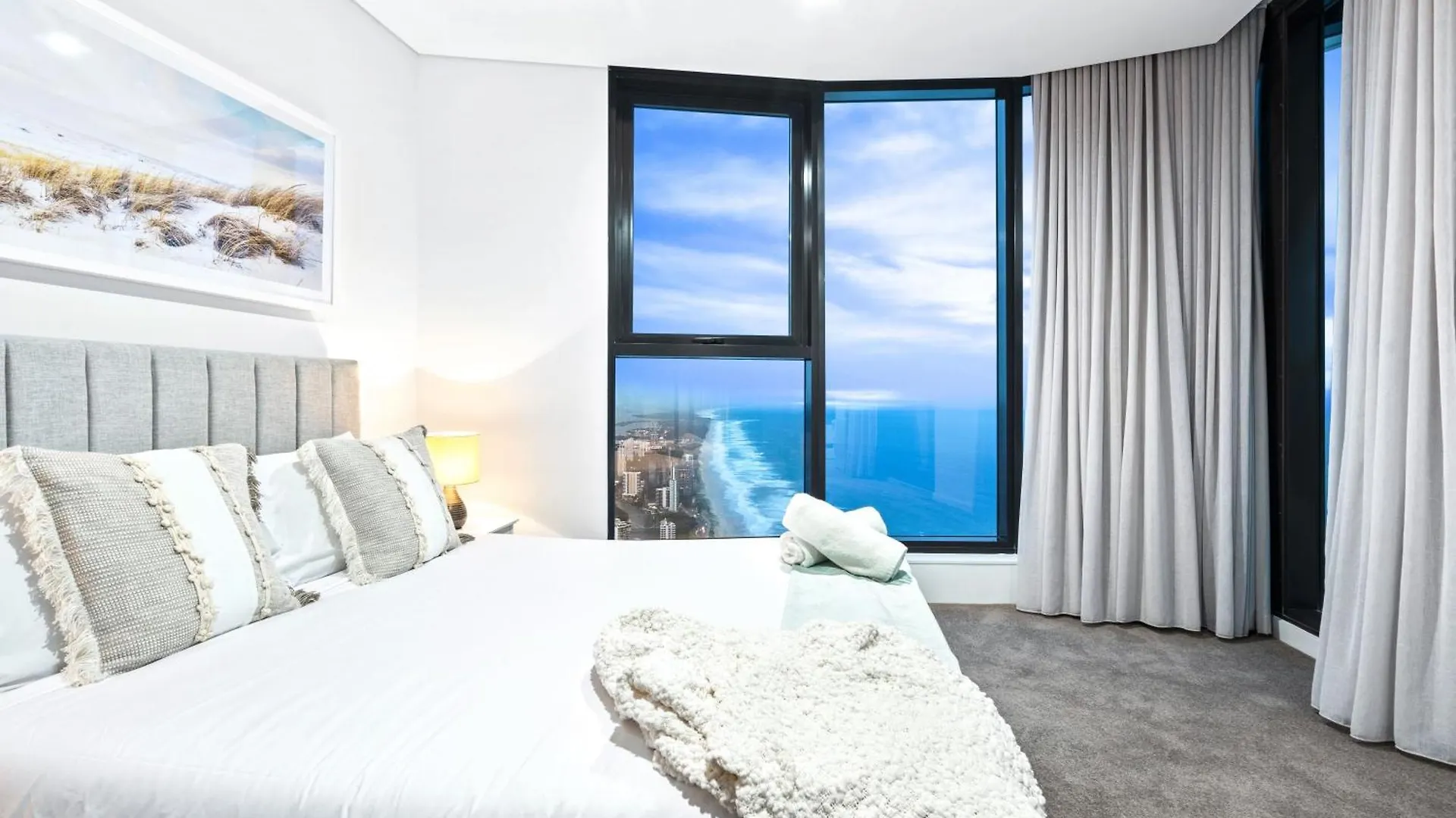 Hotel Oceans Suites - Q Stay Gold Coast