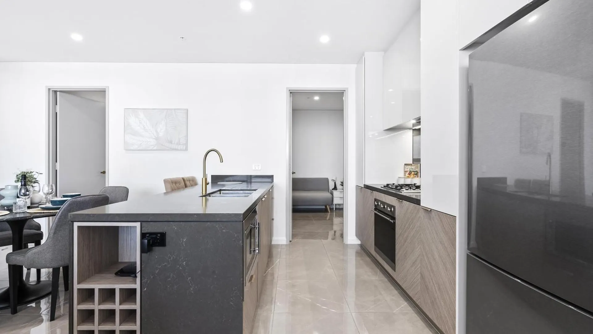 Oceans Suites - Q Stay Gold Coast Australia