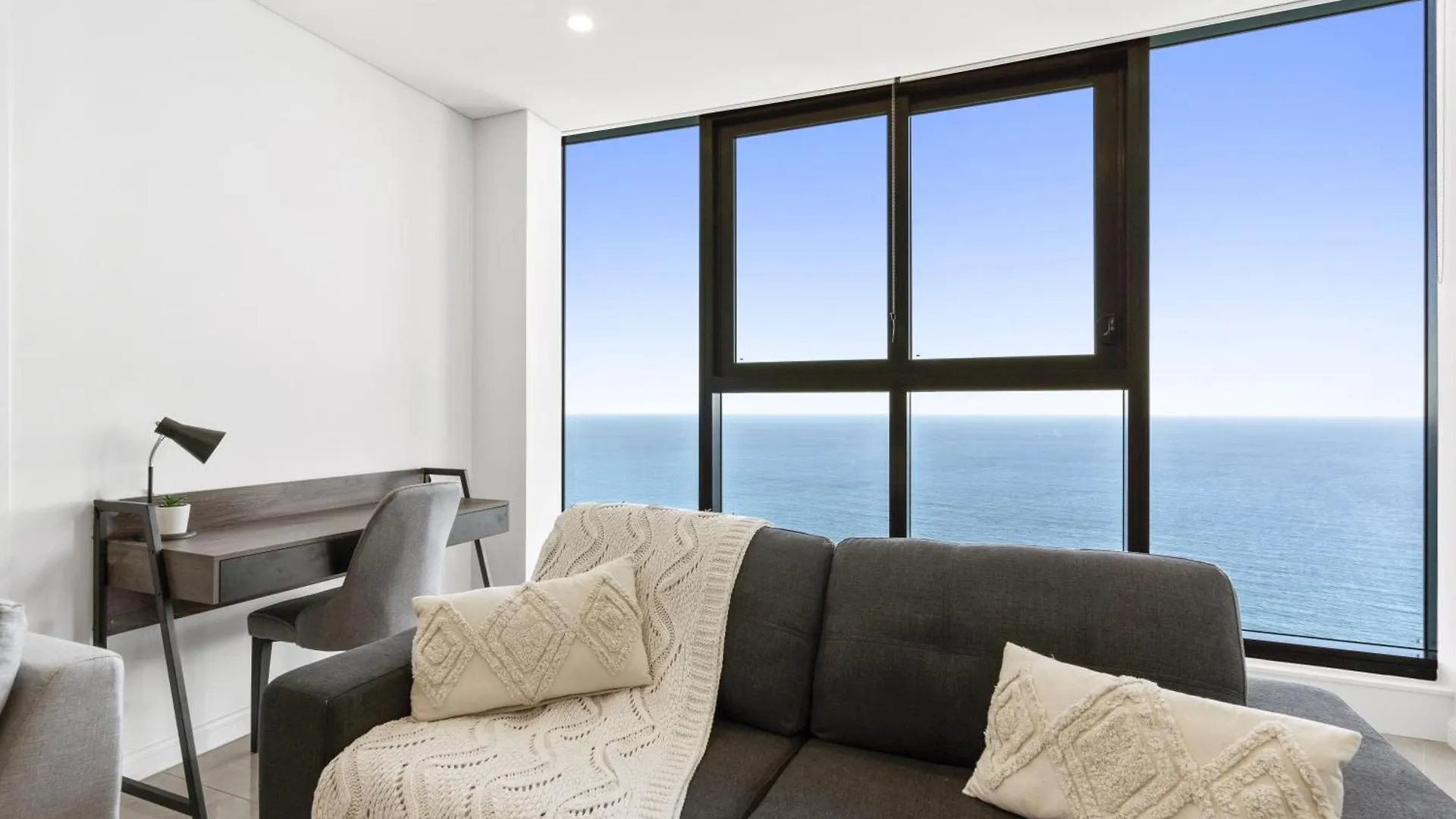 Oceans Suites - Q Stay Gold Coast