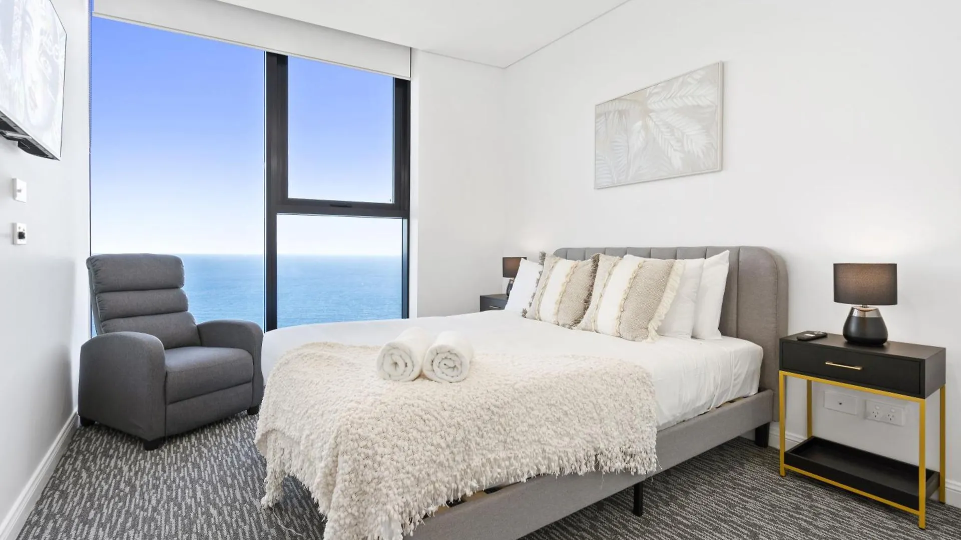 Hotel Oceans Suites - Q Stay Gold Coast