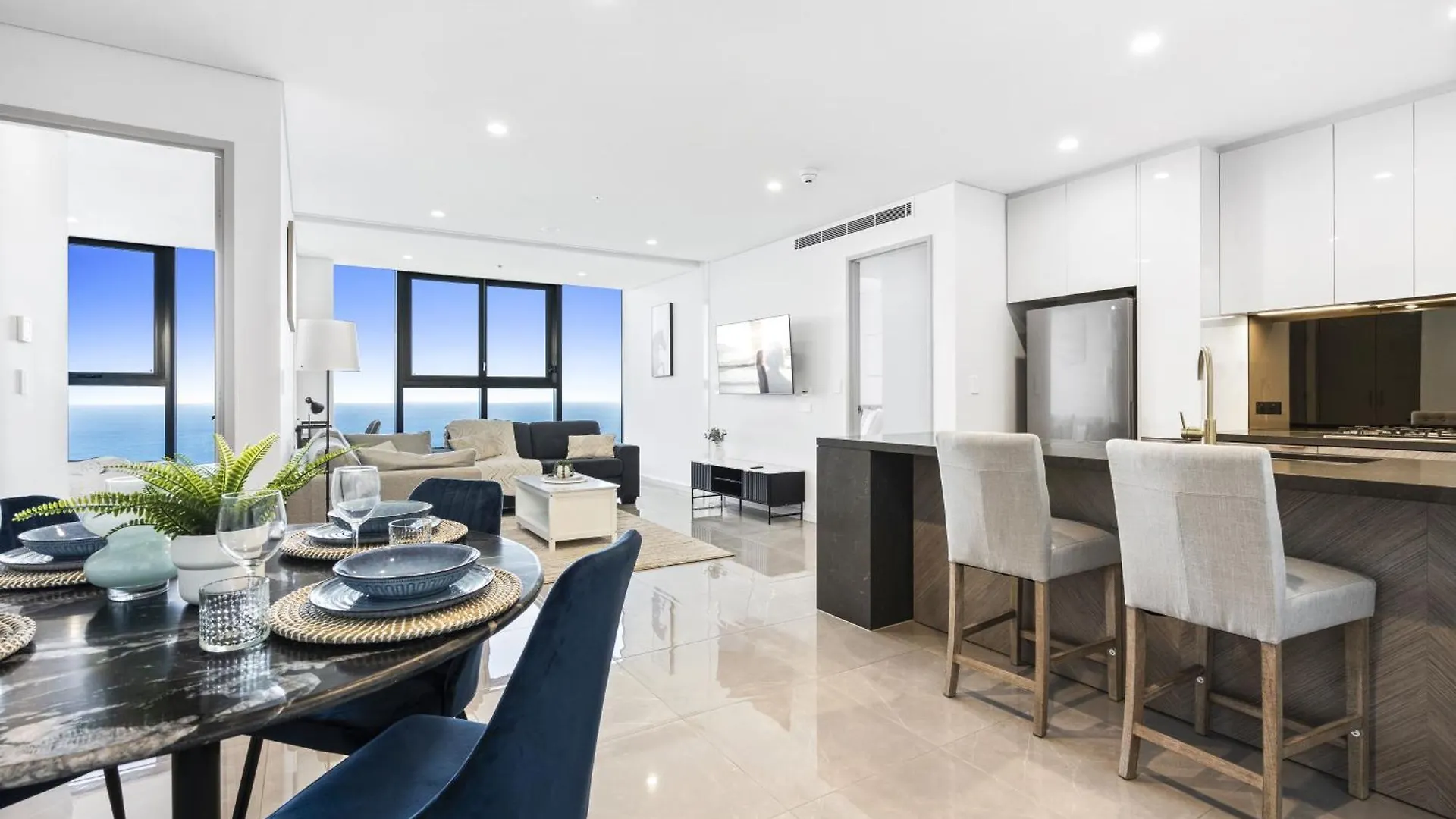 Oceans Suites - Q Stay Gold Coast Australia